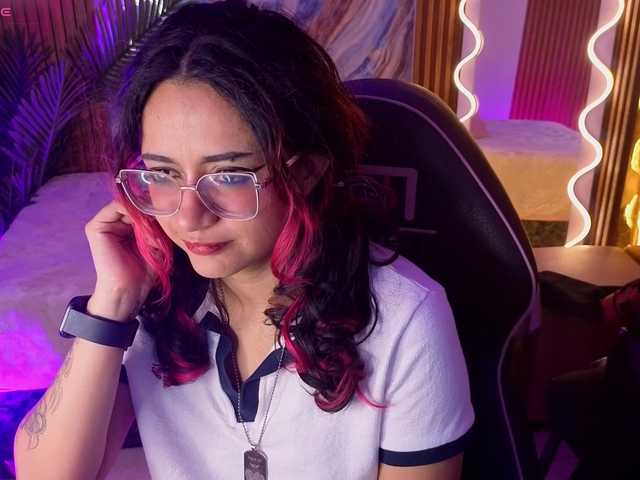 Kristen-tay live cam on BongaCams