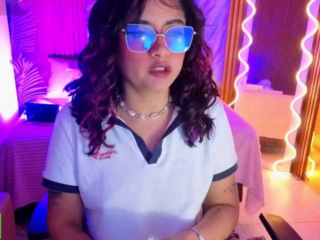 Kristen-tay