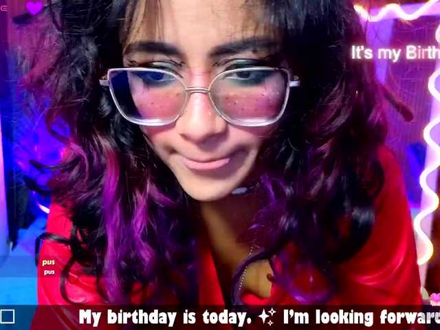 Kristen-tay live cam on BongaCams