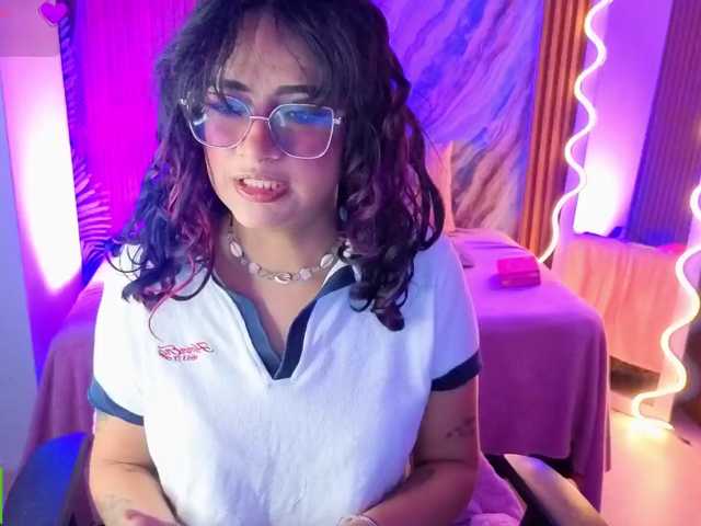 Kristen-tay live cam on BongaCams