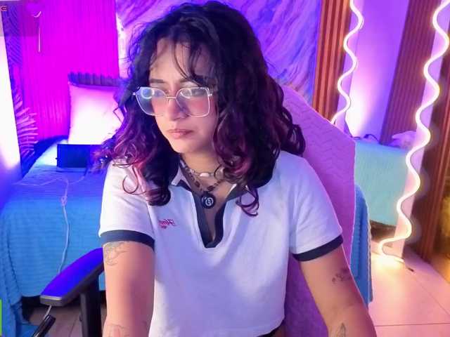 Kristen-tay