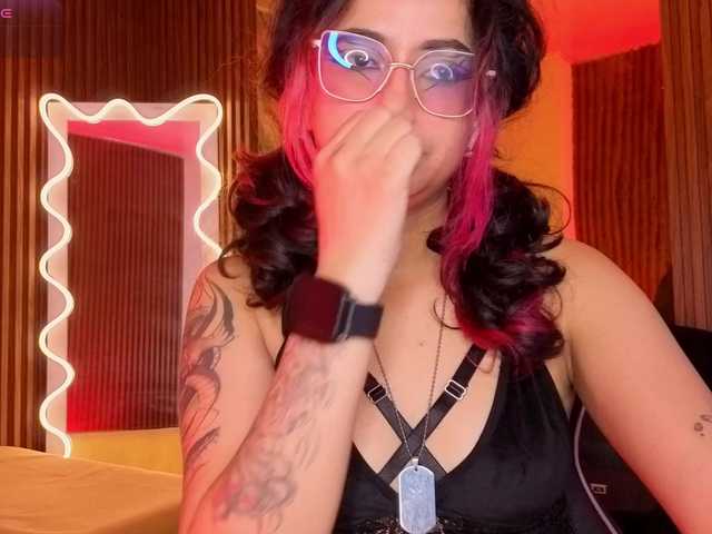 Kristen-tay live cam on BongaCams