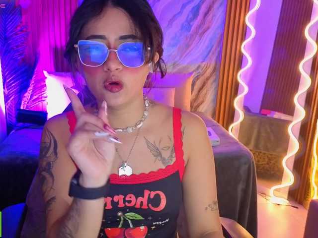 Kristen-tay