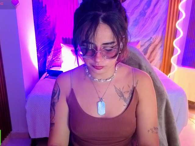 Kristen-tay