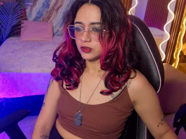 Kristen-tay live cam on BongaCams