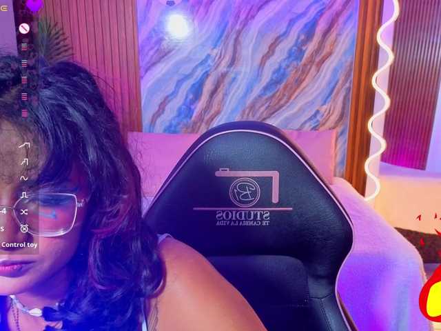 Kristen-tay live cam on BongaCams