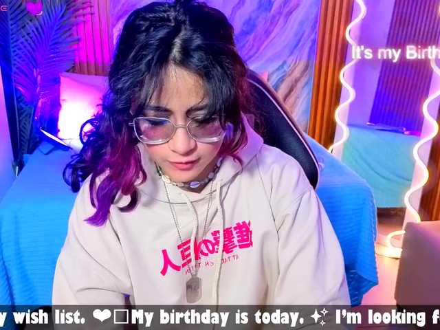 Kristen-tay live cam on BongaCams