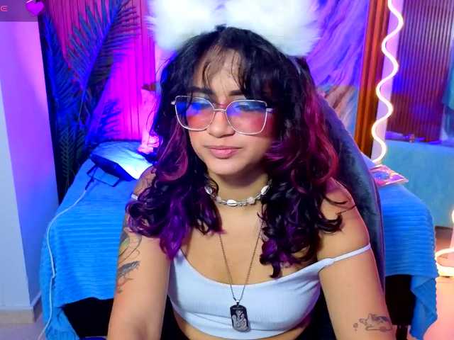 Kristen-tay live cam on BongaCams