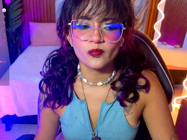 Kristen-tay live cam on BongaCams