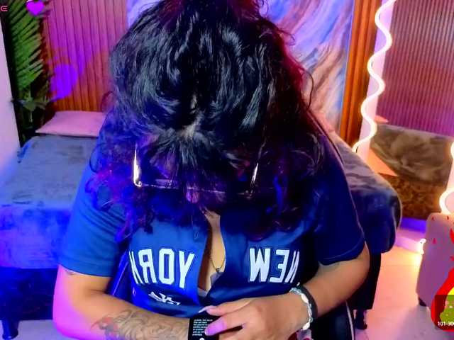 Kristen-tay live cam on BongaCams