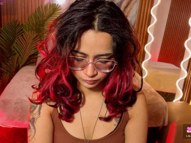 Kristen-tay live cam on BongaCams