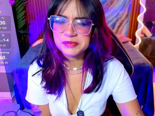 Kristen-tay live cam on BongaCams