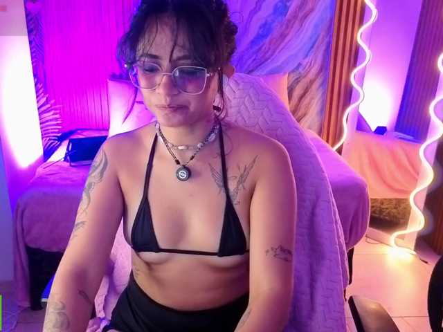 Kristen-tay