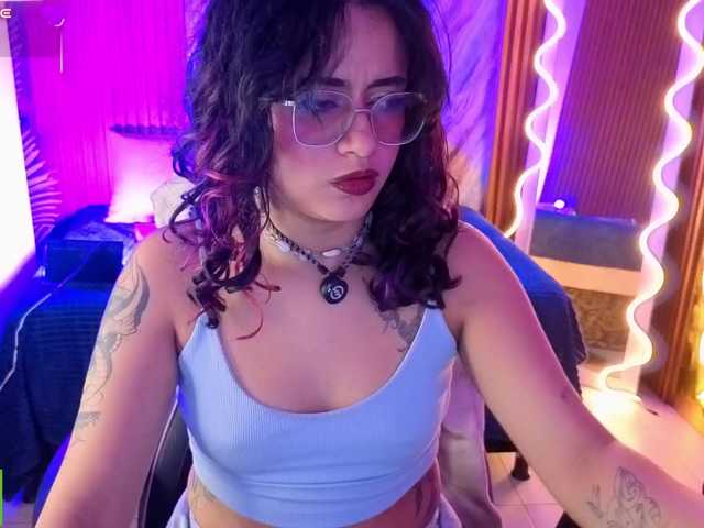 Kristen-tay