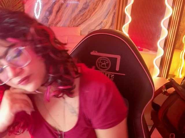 Kristen-tay live cam on BongaCams