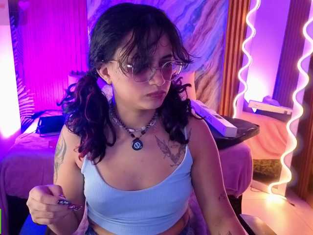 Kristen-tay