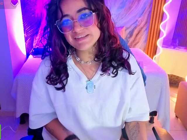 Kristen-tay