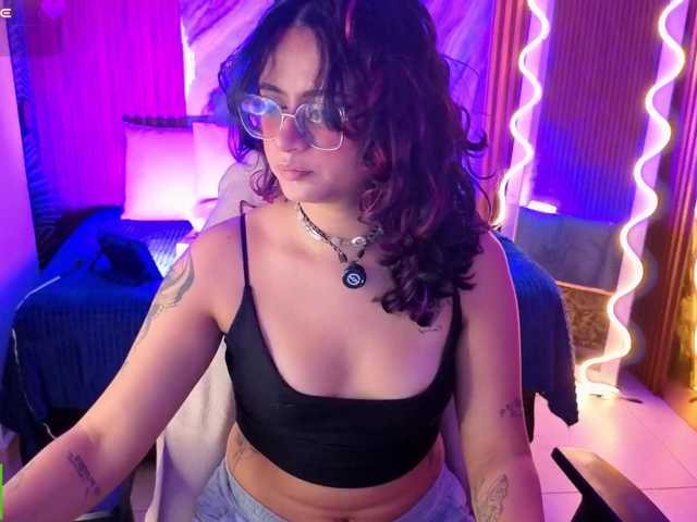 Kristen-tay