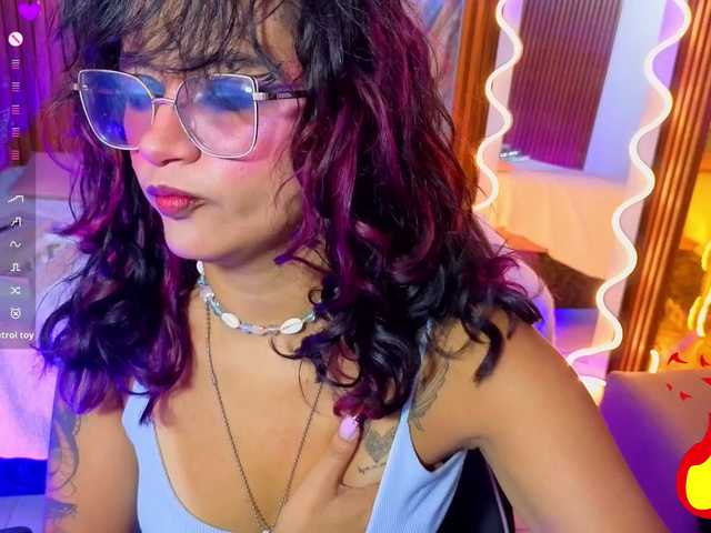 Kristen-tay live cam on BongaCams