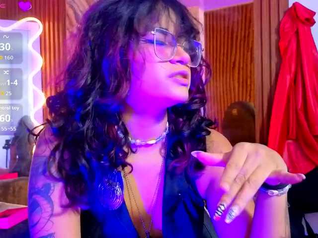 Kristen-tay live cam on BongaCams