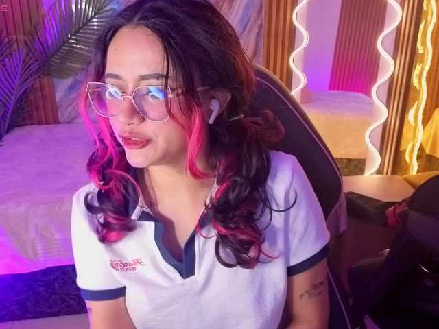 Kristen-tay live cam on BongaCams
