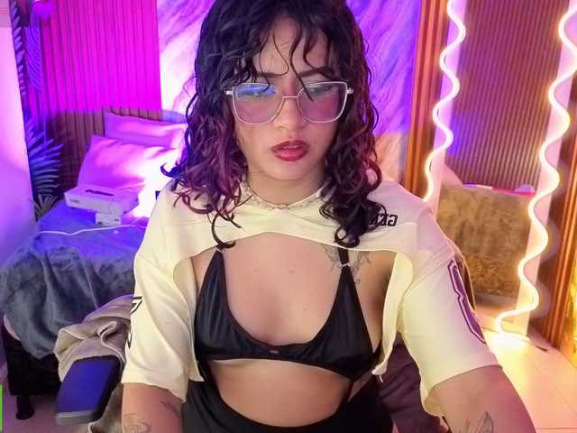 Kristen-tay