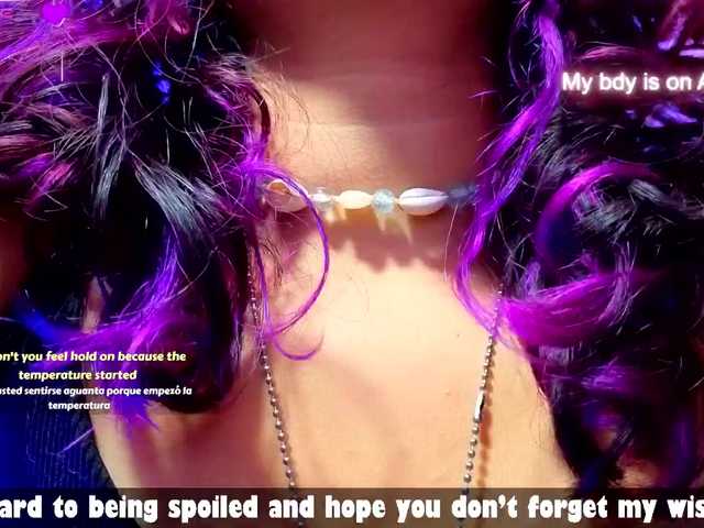 Kristen-tay live cam on BongaCams