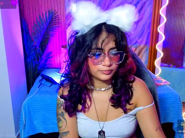Kristen-tay live cam on BongaCams