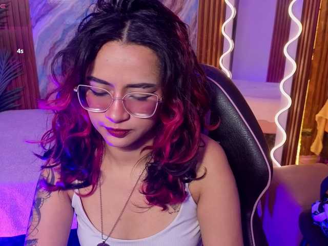 Kristen-tay live cam on BongaCams