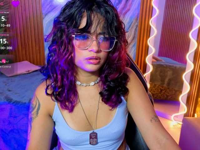 Kristen-tay live cam on BongaCams