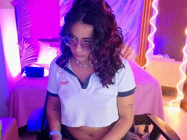Kristen-tay