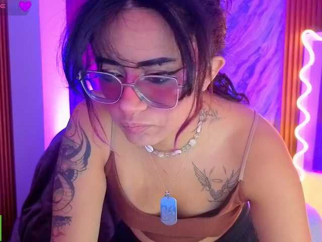 Kristen-tay