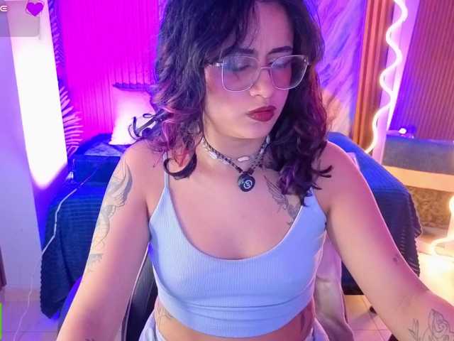 Kristen-tay live cam on BongaCams