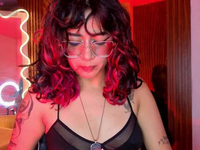 Kristen-tay live cam on BongaCams