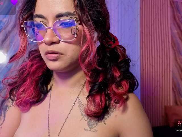 Kristen-tay's BongaCams show and profile