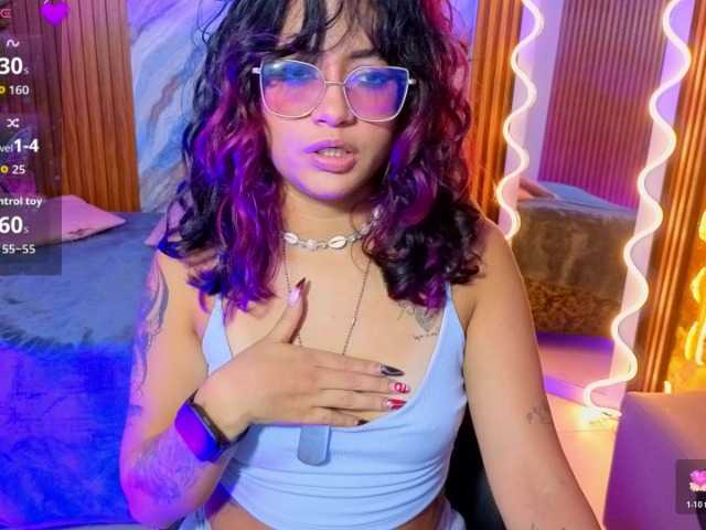 Kristen-tay live cam on BongaCams