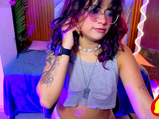 Kristen-tay live cam on BongaCams