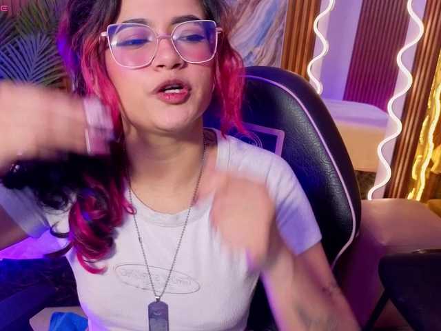 Kristen-tay live cam on BongaCams