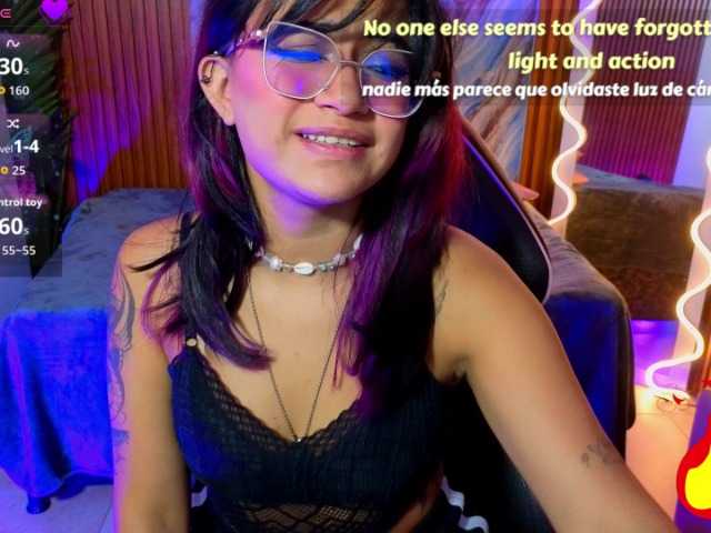 Kristen-tay live cam on BongaCams