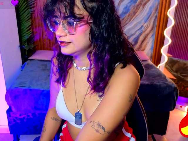 Kristen-tay live cam on BongaCams