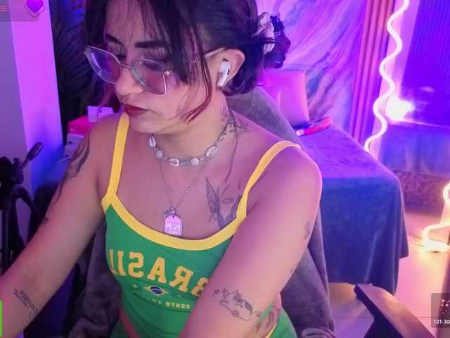 Kristen-tay