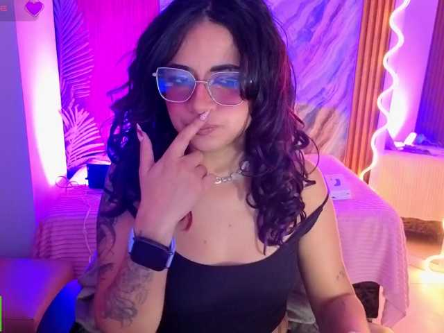 Kristen-tay