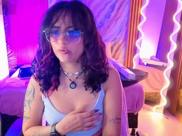 Kristen-tay