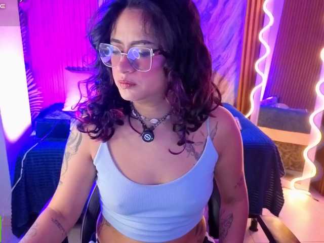 Kristen-tay live cam on BongaCams