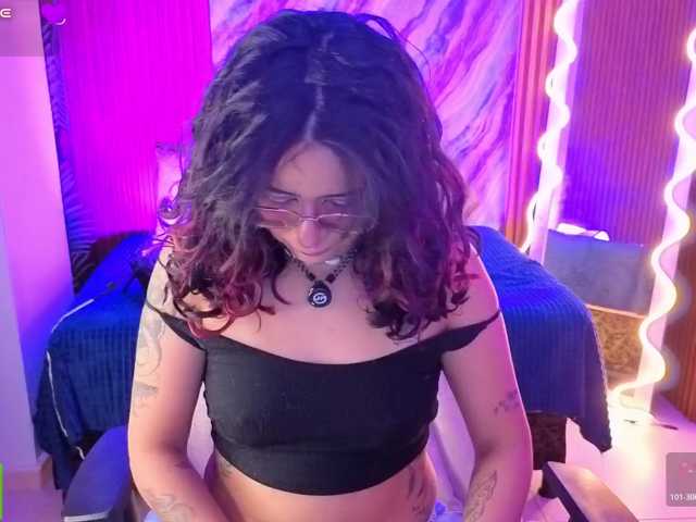 Kristen-tay live cam on BongaCams