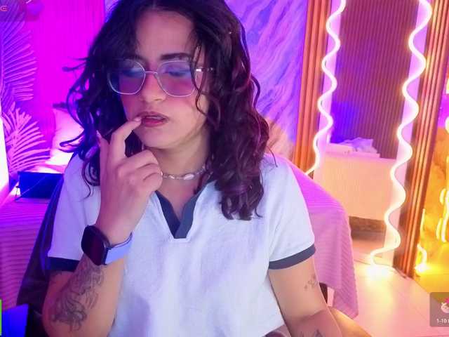 Kristen-tay