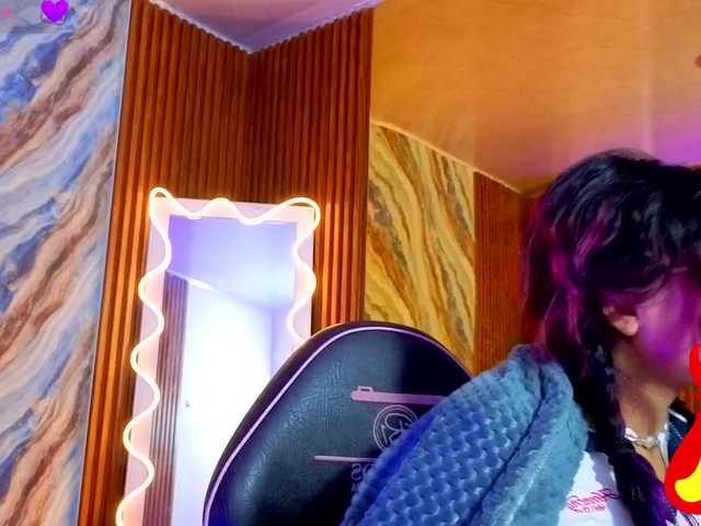 Kristen-tay live cam on BongaCams
