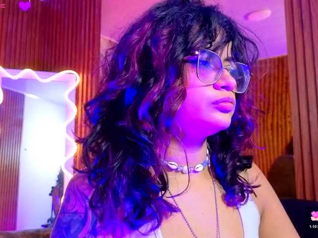 Kristen-tay live cam on BongaCams