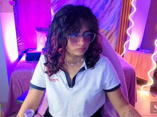 Kristen-tay live cam on BongaCams