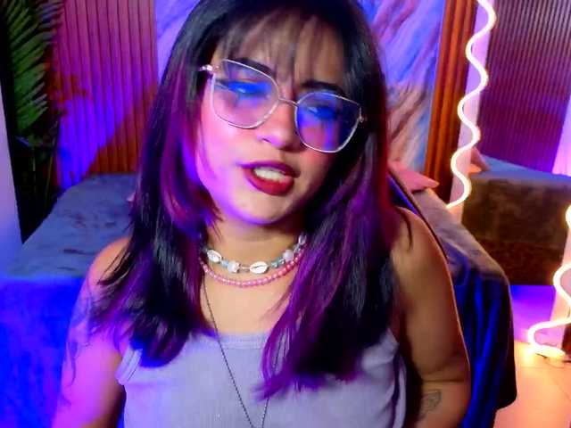 Kristen-tay live cam on BongaCams